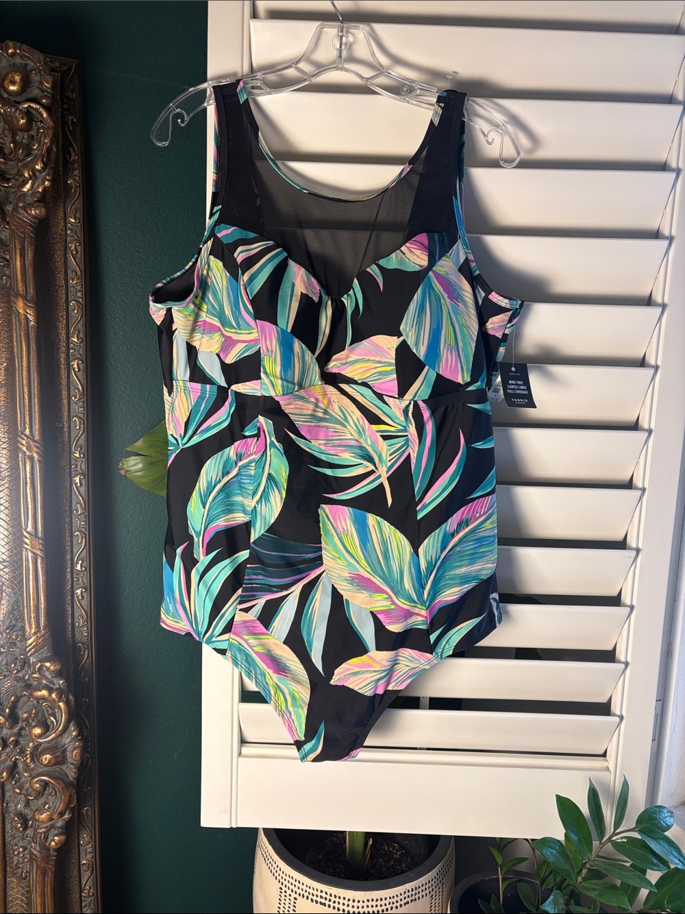 NWT Torrid Active Swim Tropical Leaf Print one piece swimsuit Plus Size 3